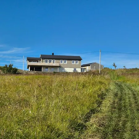Feriehus Aurora Hav Og Fjell Vannøya *