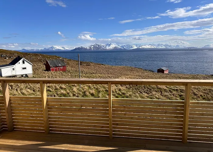 Aurora Hav Og Fjell Vannoya Casa vacanze Karlsøy