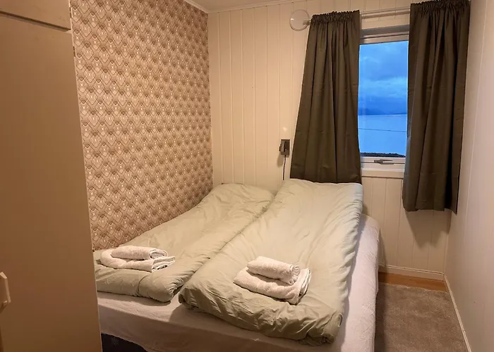 Aurora Hav Og Fjell Vannoya *
